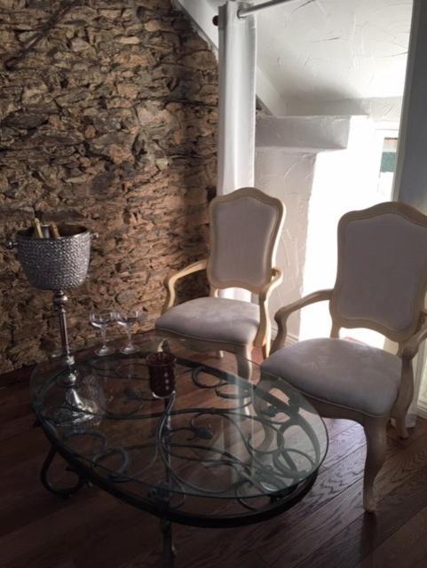 Bed and Breakfast Chez Thomas 7 Route Du Monde Ancien Saint-Georges-D'Aunay Exterior foto
