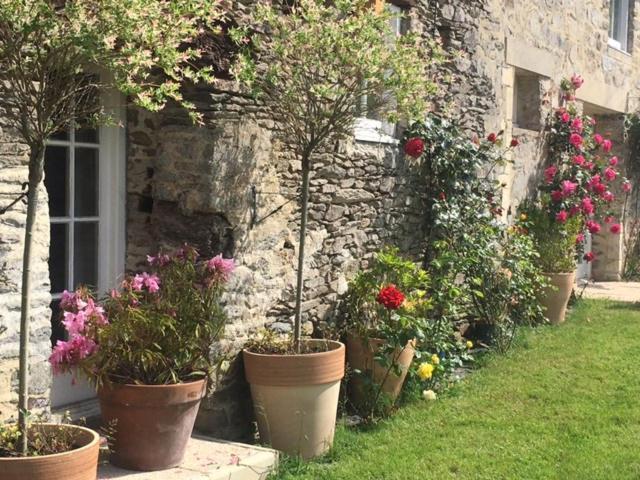 Bed and Breakfast Chez Thomas 7 Route Du Monde Ancien Saint-Georges-D'Aunay Exterior foto
