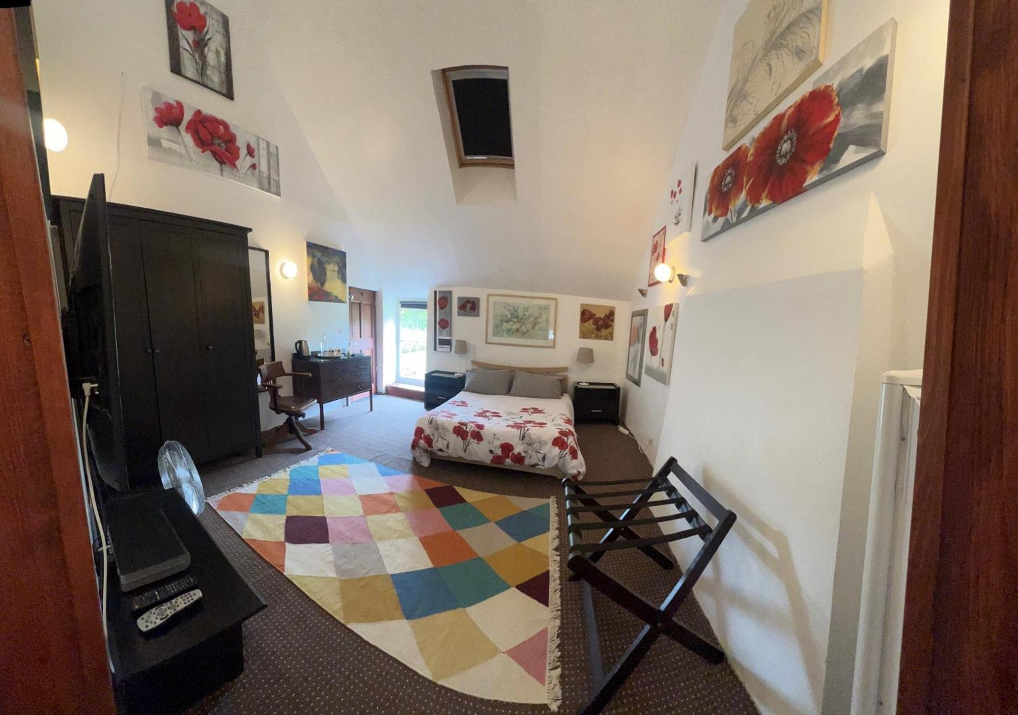 Bed and Breakfast Chez Thomas 7 Route Du Monde Ancien Saint-Georges-D'Aunay Exterior foto